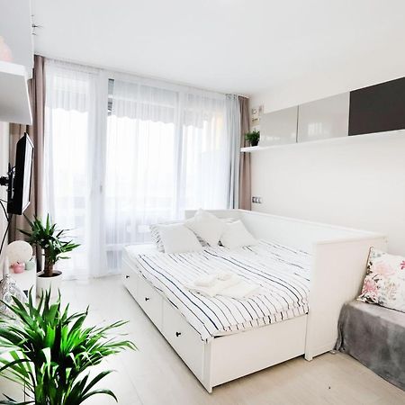 Silver Lodge Ezuestpart Apartman Siófok Exterior foto